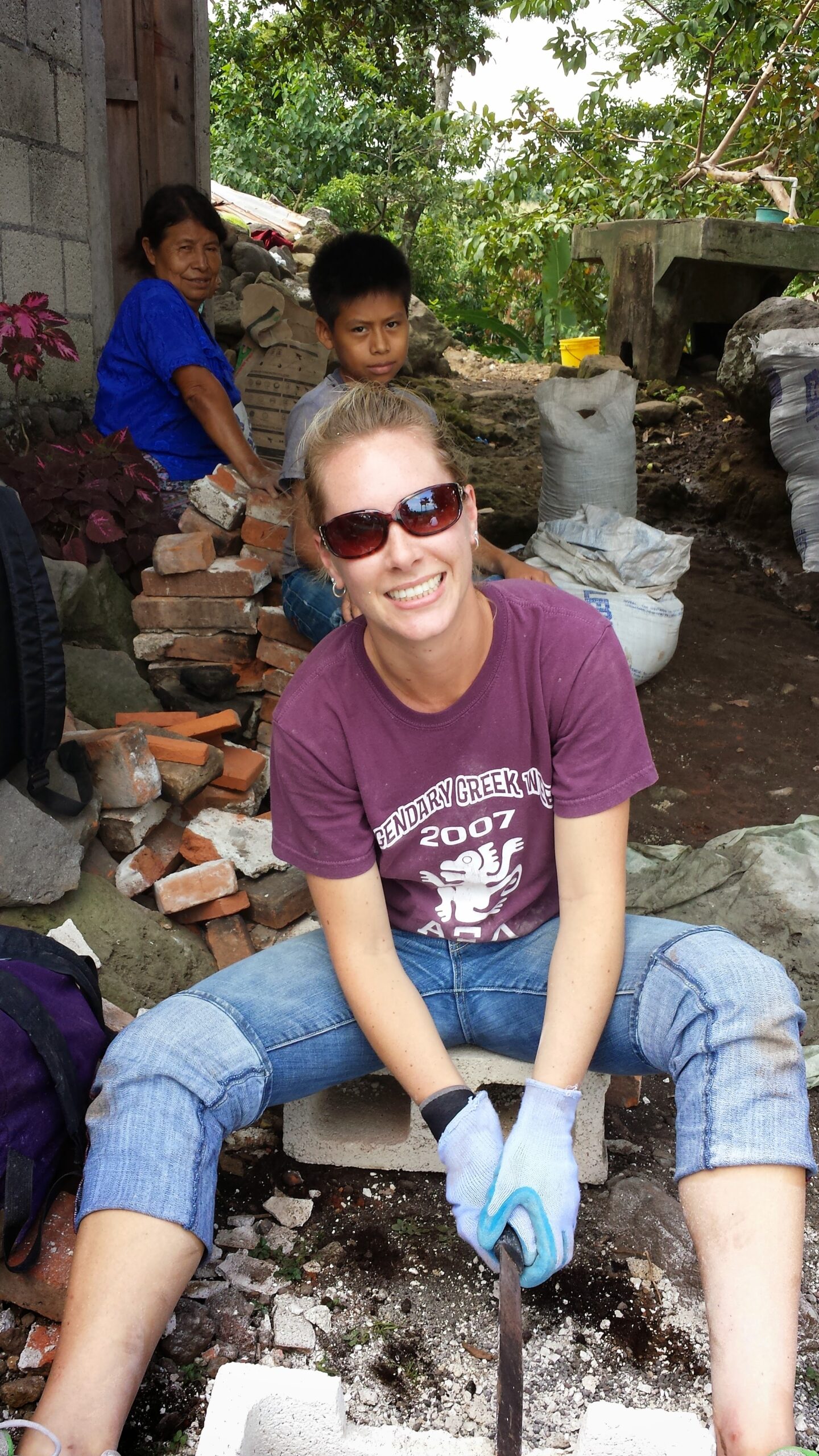 Rachel Brubeck Volunteering with Frieden’s Ministries